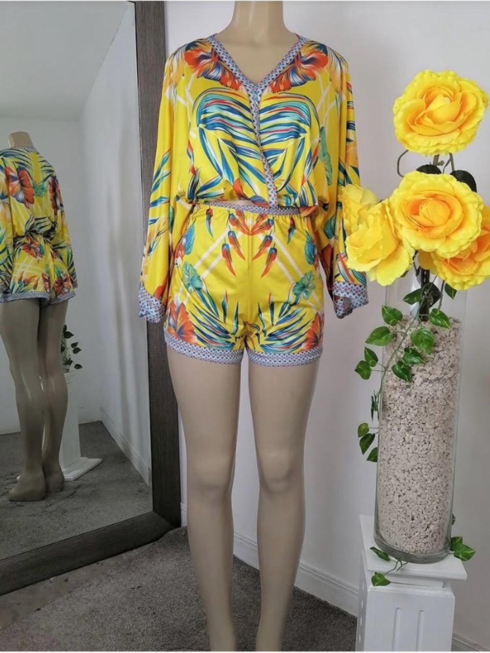 Tropical Yellow Floral shortset